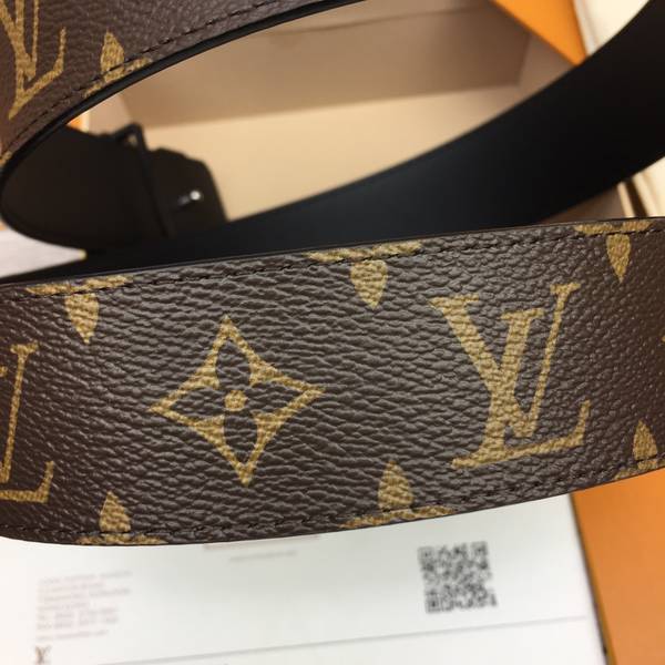 Louis Vuitton 40MM Belt LVB00357